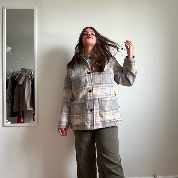 H&M cream tan coat with muted blue plaid - Picture 4 of 11